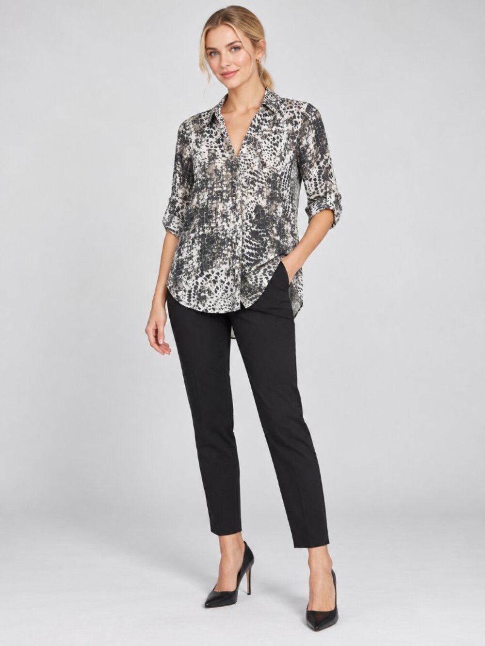 2/$30 Small Express Black Ivory Animal Print Button Front Roll Tab Sleeve Blouse